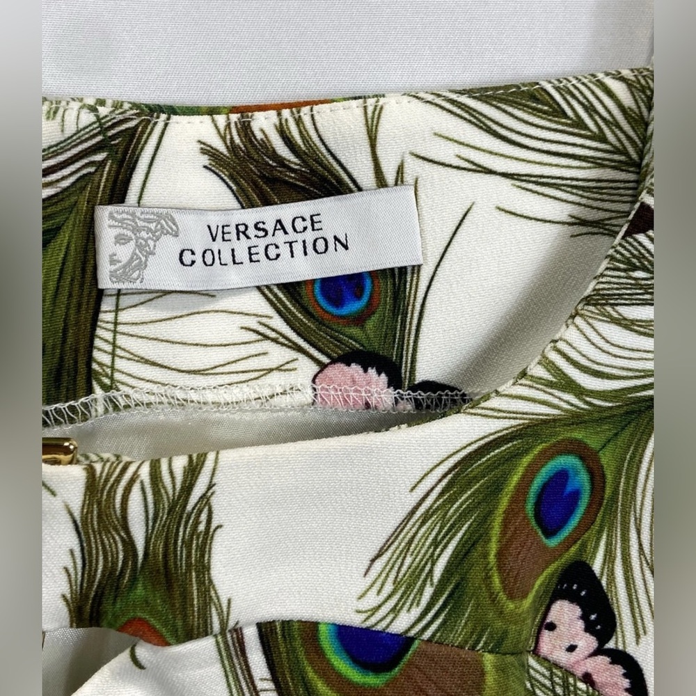 Versace Strapless Dress with Peacock and Butterfly Print 38 2 Small $890 - Picture 4 of 7